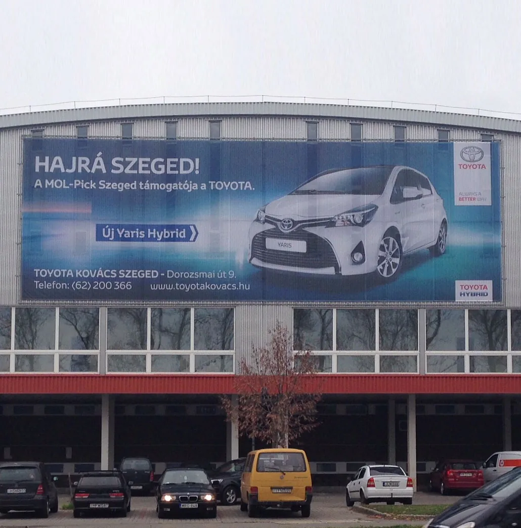 Toyota Kovács Szeged épületháló